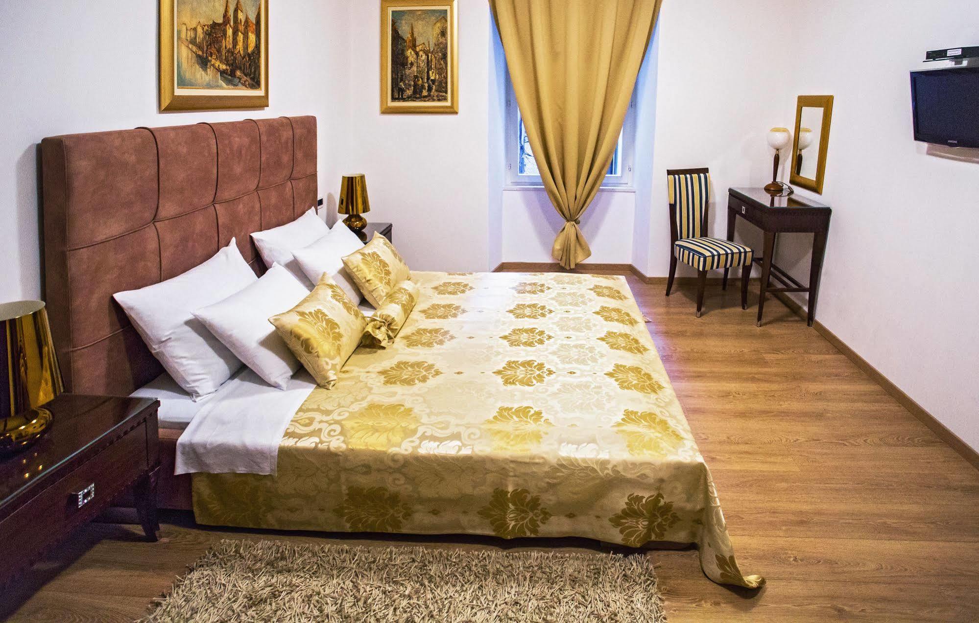 Grisogono Palace Heritage Residence Split Luaran gambar